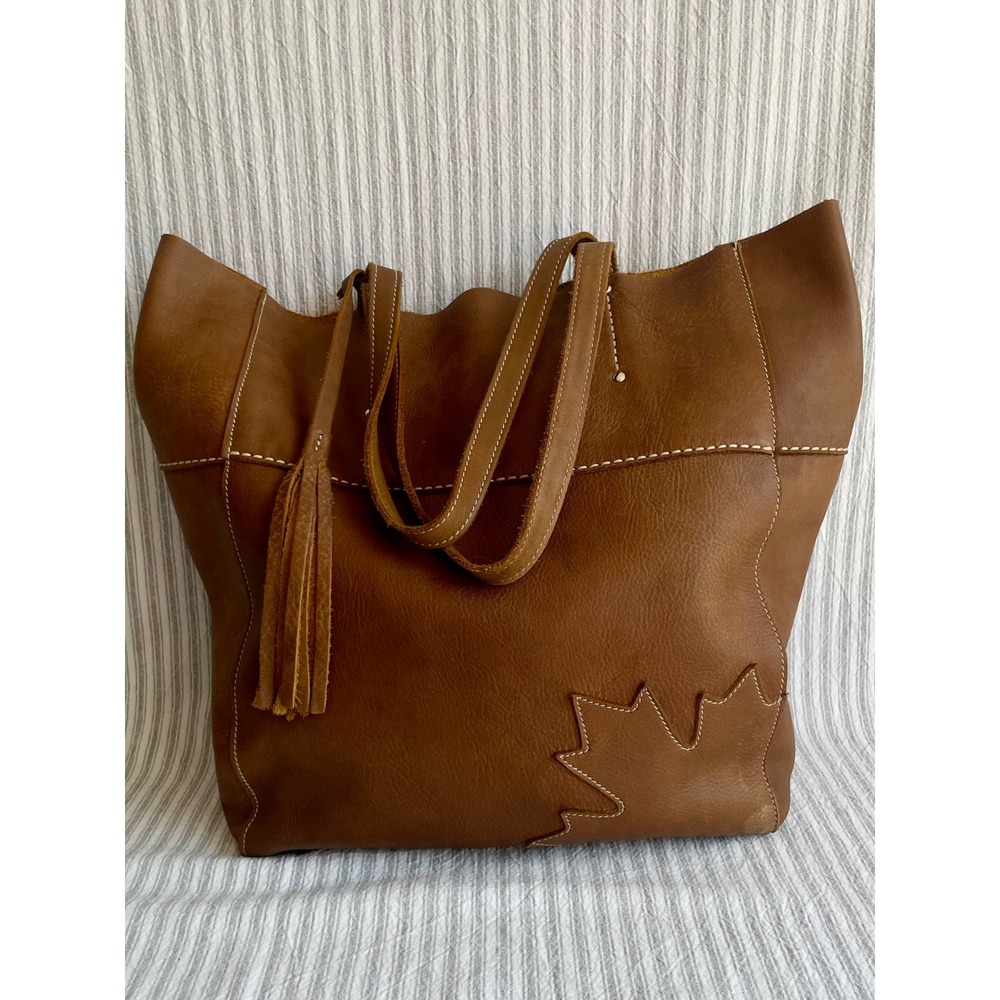 Roots Canada Brown Leather Maple Leaf Tote Bag Tassel Shopper Tan